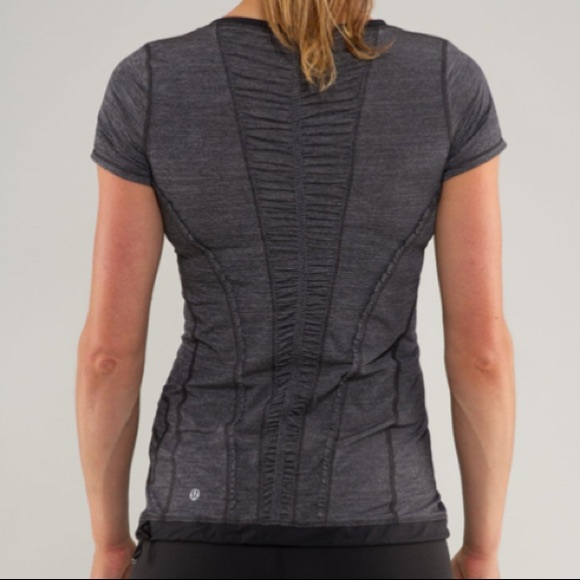 Lululemon Run: Silver Bullet Short Sleeve Tech - Picture 5 of 9